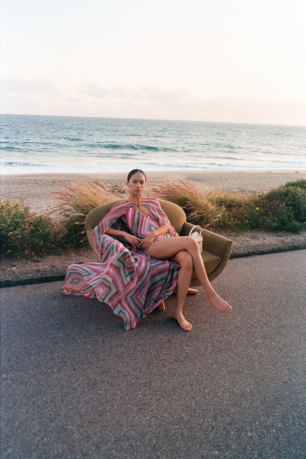 Pedro Machado editorial — retrato junto ao mar